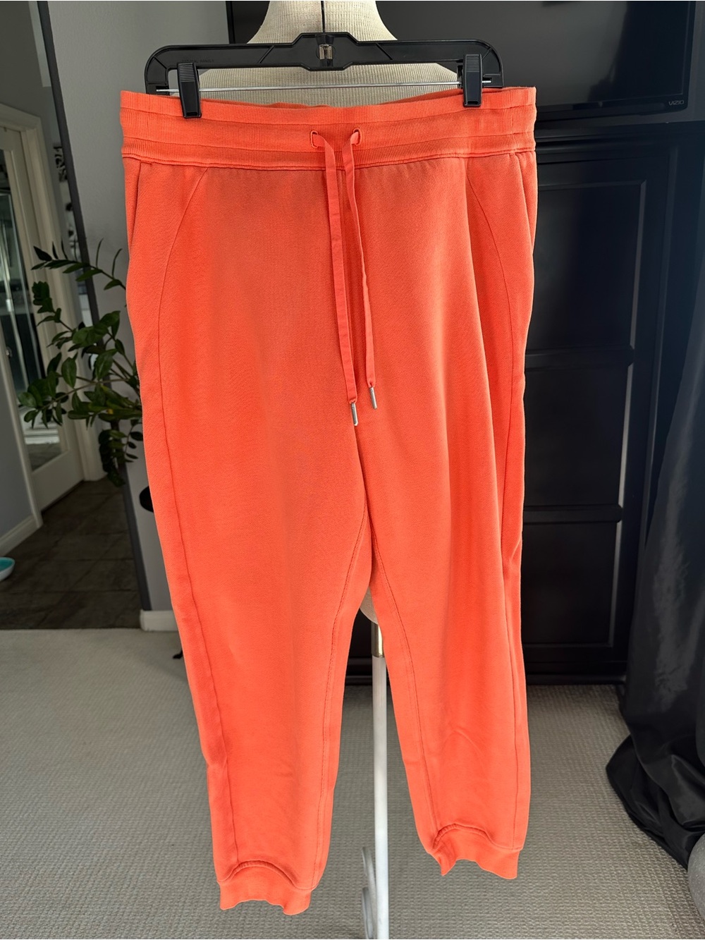 lululemon athletica Joggers in Coral-Orange size 12 - Picture 5 of 16
